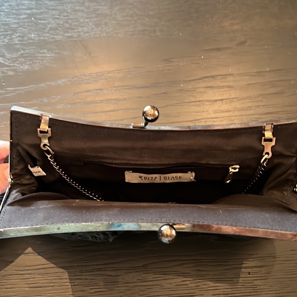 White House Black Market cloth evening bag - Picture 3 of 5